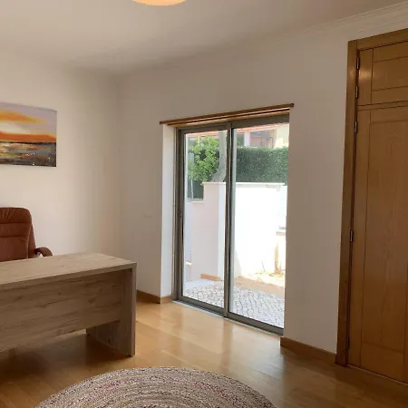 Holidays In Paradise In House With Garden, Estoril * São Pedro do Estoril
