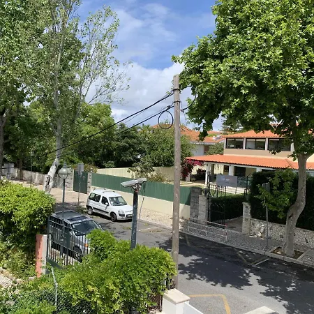 Holidays In Paradise In House With Garden, Estoril Casa de Férias