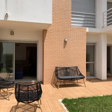 Holidays In Paradise In House With Garden, Estoril
